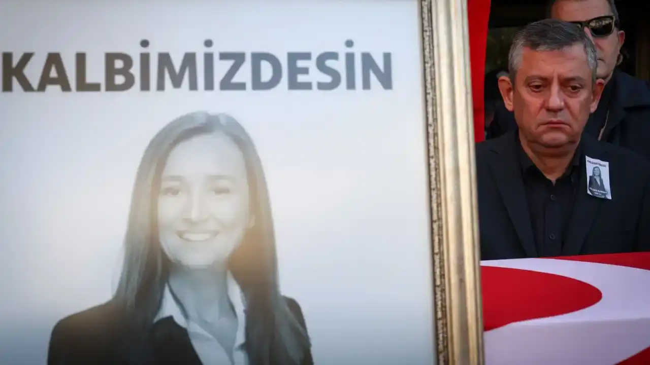 Gülşah Durbay’a Son Görev: Cenazeden Yürek Burkan Görüntüler 5